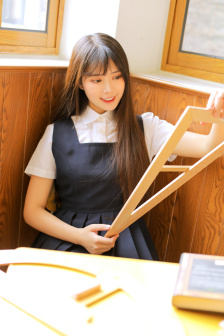 缘之空撕衣服